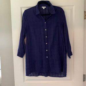 J Jill 100% cotton windowpane tunic blouse in navy.